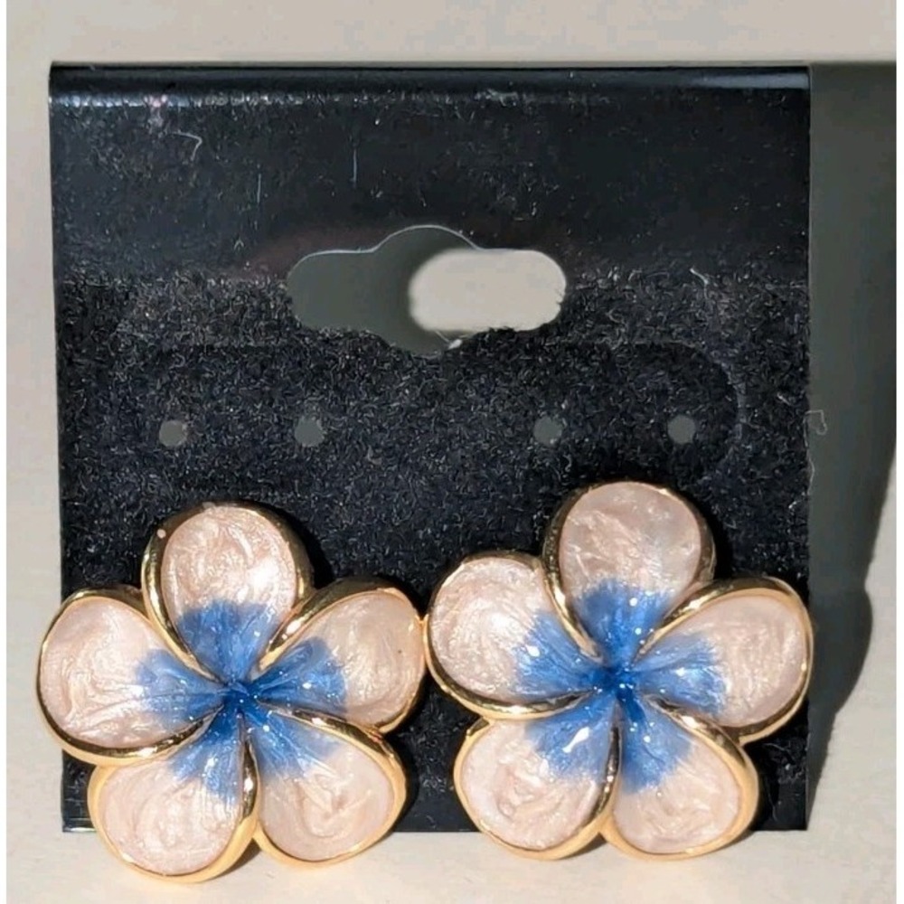 RDH Enamel Plumeria Flower Stud Earrings Gold Tone Hawaiian Tropical EUC Floral - Picture 6 of 8